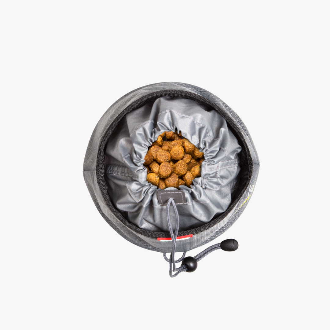 Collapsible dog travel feeding bowl in grey with drawstring