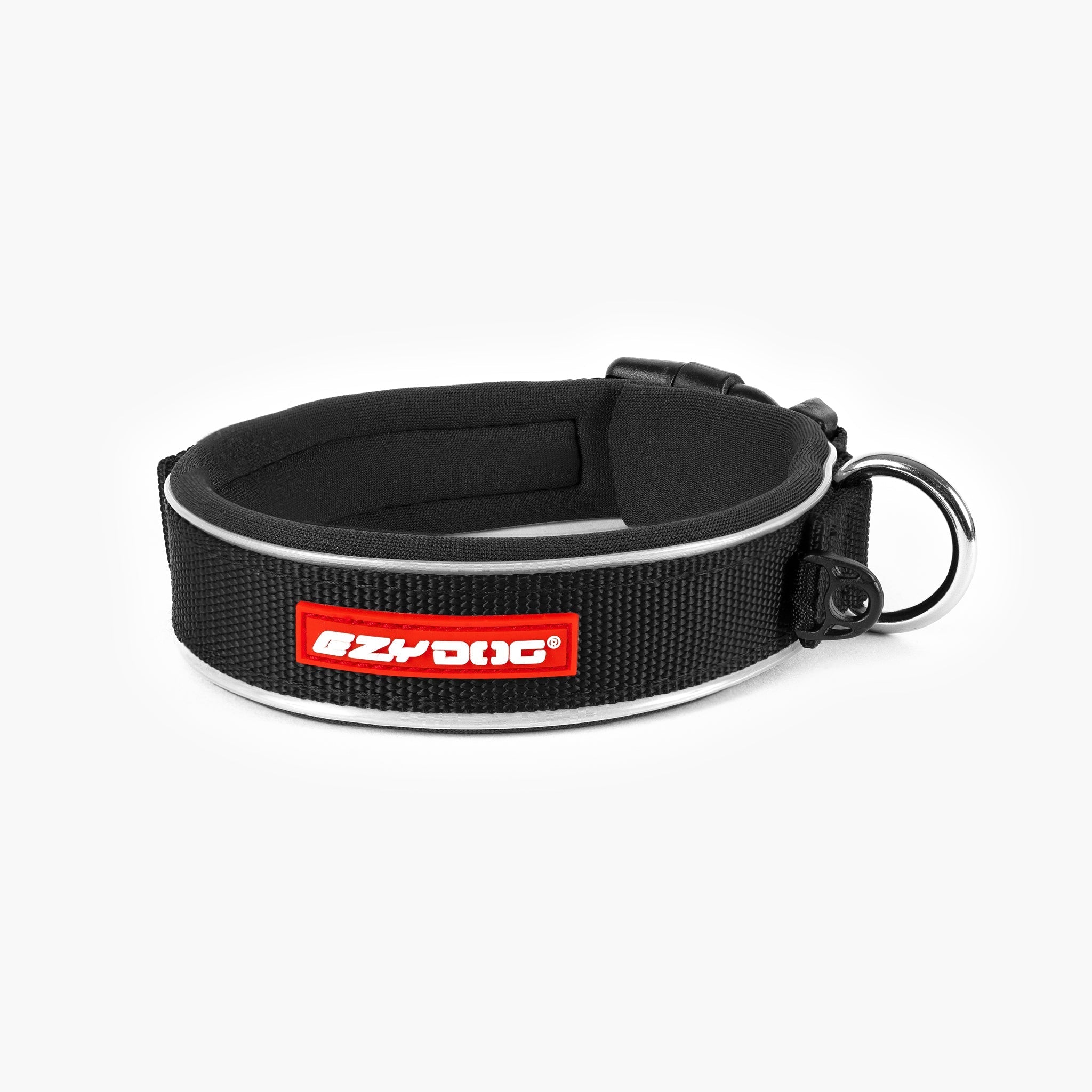 Neo Classic Dog Collar - a reflective dog collar that enhances visibility during night walks.